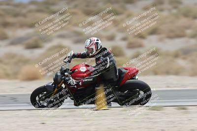media/May-05-2025-Moto Forza (Mon) [[3c1838c5e5]]/2-B Group/Session 3 (Panning Test Turn 14 Inside)/